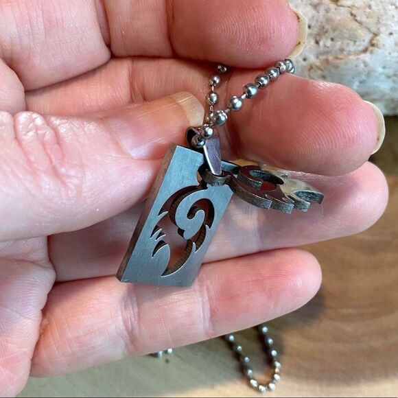 Stainless steel 3D Lazer Cut Mens Tag Necklace - Picture 3 of 4